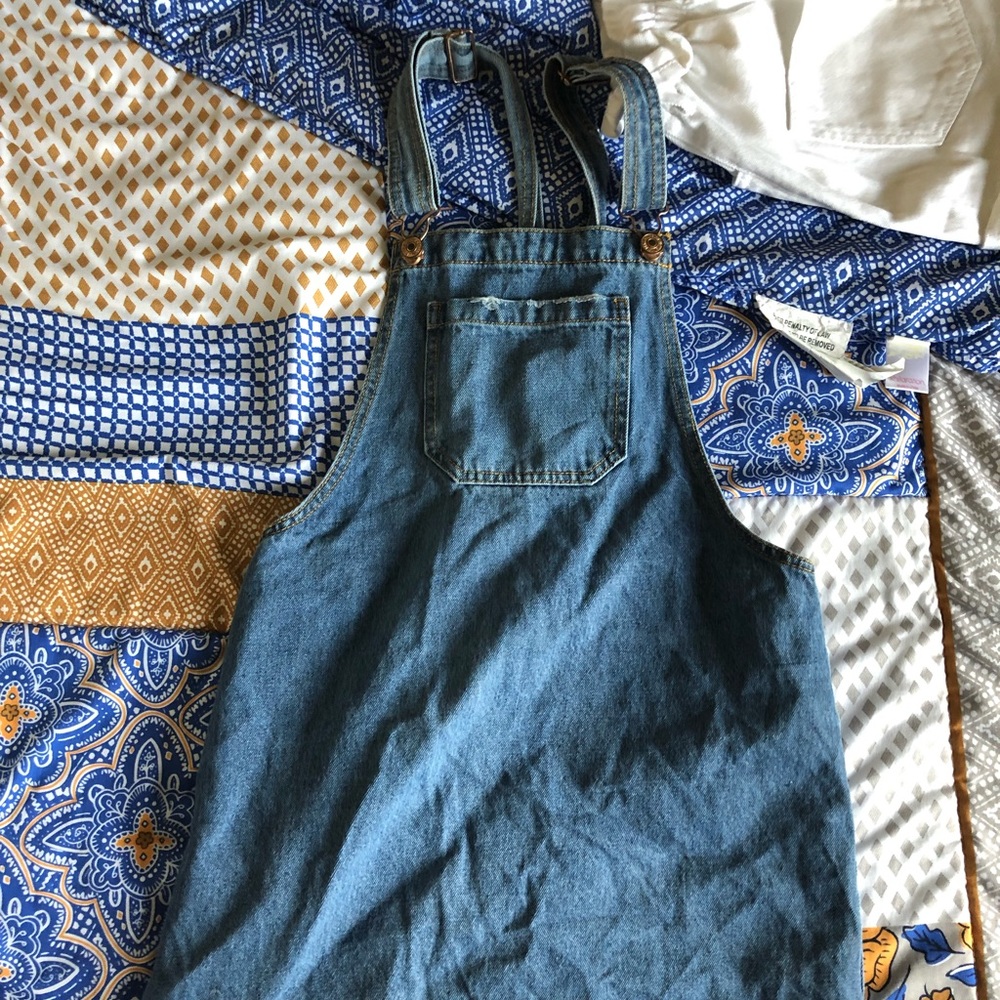 Forever 21 Denim Overall Dress// SIZE XS